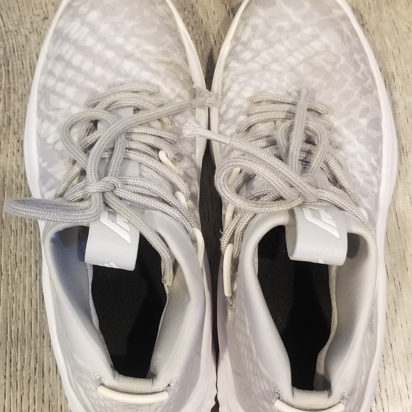 Adidas Dame 4 size 5 - Picture 5 of 7